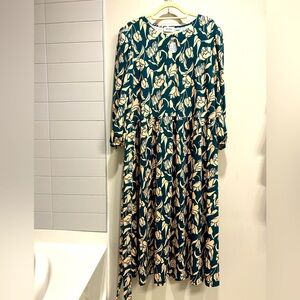 Leota Dress in Green and Cream